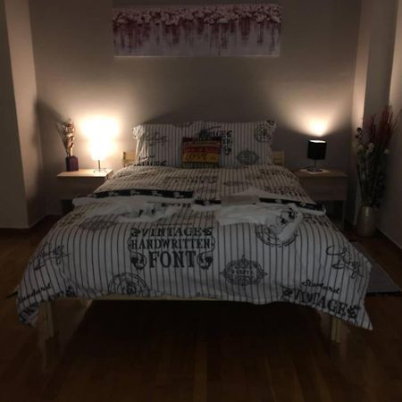 La Vie En Rose Studio,Close To Beach, Paleo Faliro Athens Luaran gambar